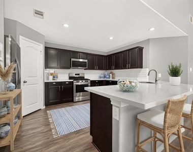 6014 Namika Street - Photo Thumbnail 13