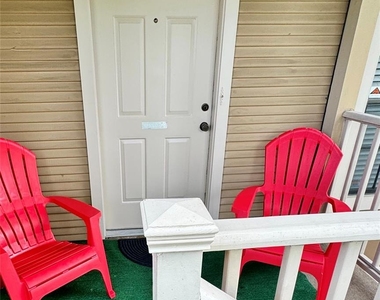 1311 Antoine Drive - Photo Thumbnail 2