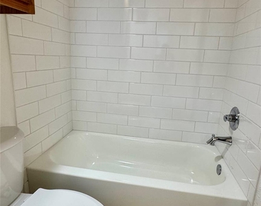 1311 Antoine Drive - Photo Thumbnail 10