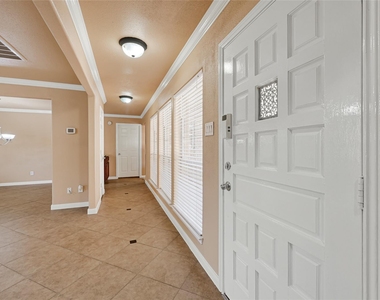 7323 Log View Drive - Photo Thumbnail 19