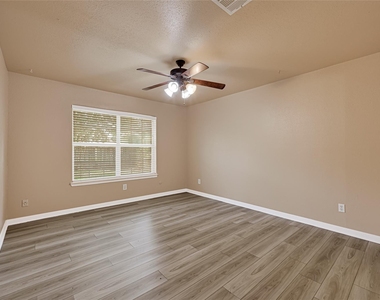 7323 Log View Drive - Photo Thumbnail 11