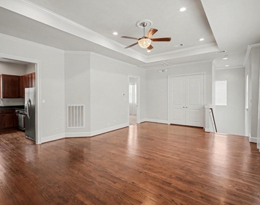 1744 W 25th Street - Photo Thumbnail 2