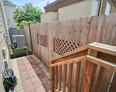 1744 W 25th Street - Photo Thumbnail 13