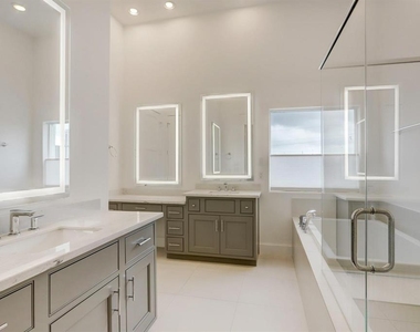 1211 Hickory Street - Photo Thumbnail 8