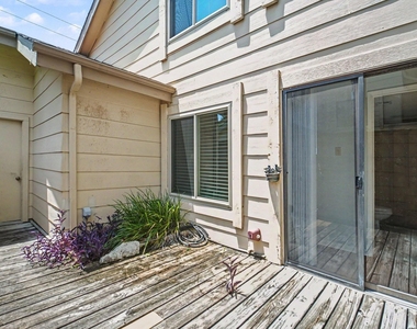 3150 Windchase Boulevard - Photo Thumbnail 14