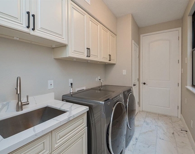 15735 Tanya Circle - Photo Thumbnail 40