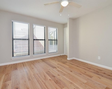 15735 Tanya Circle - Photo Thumbnail 32