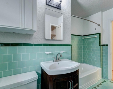 4026 Omeara Drive - Photo Thumbnail 13