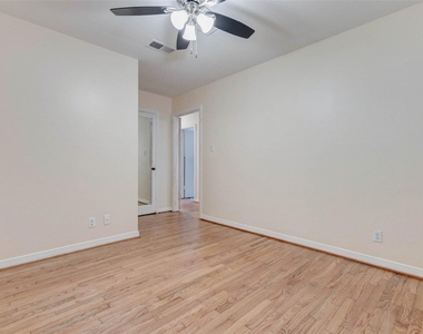 4026 Omeara Drive - Photo Thumbnail 11