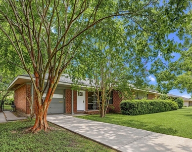 4026 Omeara Drive - Photo Thumbnail 1