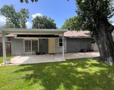 9543 Beverlyhill St - Photo Thumbnail 18