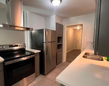 9543 Beverlyhill St - Photo Thumbnail 5