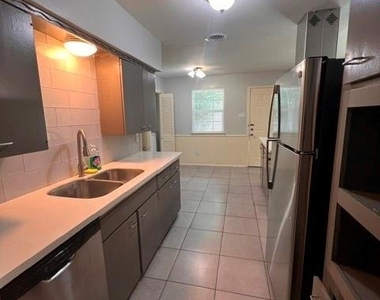 9543 Beverlyhill St - Photo Thumbnail 6