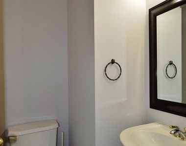 6747 Cleft Stone Drive - Photo Thumbnail 17