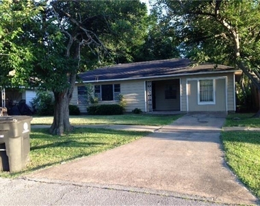 5006 Doulton Drive - Photo Thumbnail 7