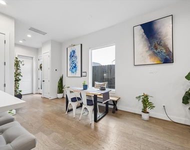 2625 Paul Quinn Street - Photo Thumbnail 5