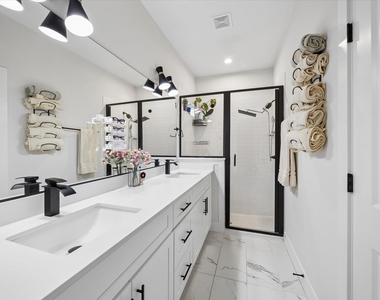 2625 Paul Quinn Street - Photo Thumbnail 14