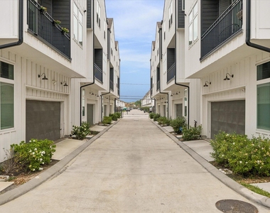 2625 Paul Quinn Street - Photo Thumbnail 23