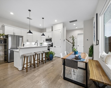 2625 Paul Quinn Street - Photo Thumbnail 10