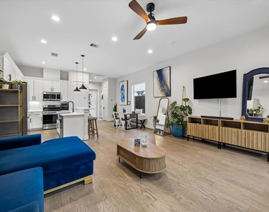 2625 Paul Quinn Street - Photo Thumbnail 4