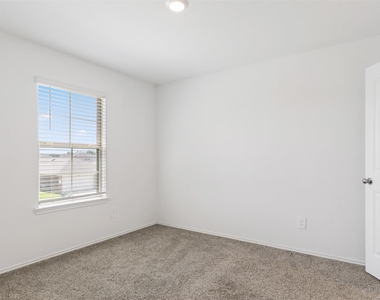 14040 Thunder Pines Drive - Photo Thumbnail 19