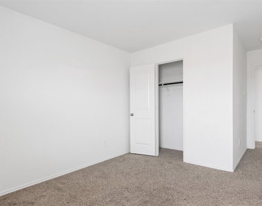 14040 Thunder Pines Drive - Photo Thumbnail 24