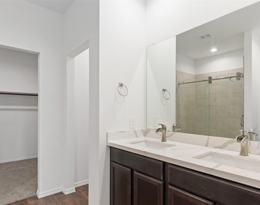 14040 Thunder Pines Drive - Photo Thumbnail 14