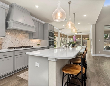 13918 Oakdale Glen Trace - Photo Thumbnail 11