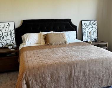 2361 Olive Forest Lane - Photo Thumbnail 11