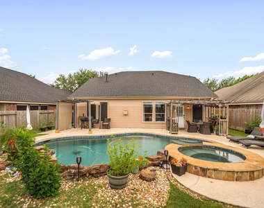 13835 Cane Valley Court - Photo Thumbnail 40