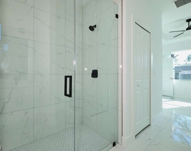 3421 55th Street W - Photo Thumbnail 20