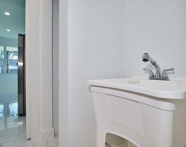 3421 55th Street W - Photo Thumbnail 16