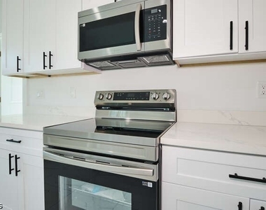3421 55th Street W - Photo Thumbnail 12