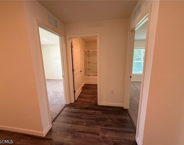 1814 Nw 15th Terrace - Photo Thumbnail 5