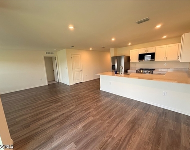 1814 Nw 15th Terrace - Photo Thumbnail 15