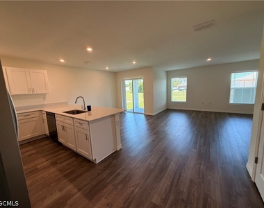 1814 Nw 15th Terrace - Photo Thumbnail 16