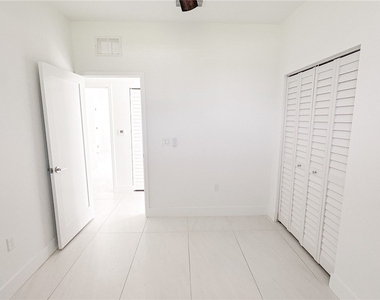 3000 Tena Avenue S - Photo Thumbnail 11