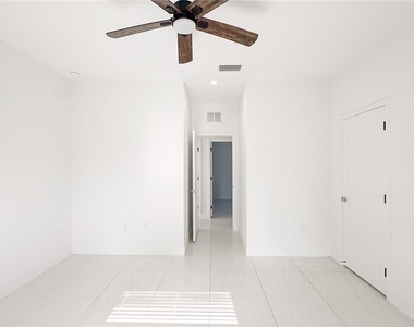 3000 Tena Avenue S - Photo Thumbnail 9