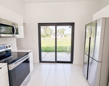 3000 Tena Avenue S - Photo Thumbnail 4