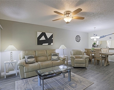 15178 Parkside Drive - Photo Thumbnail 7