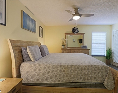 15178 Parkside Drive - Photo Thumbnail 38