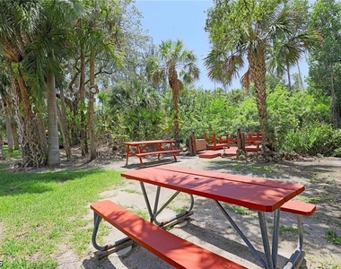 15178 Parkside Drive - Photo Thumbnail 45