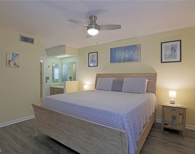 15178 Parkside Drive - Photo Thumbnail 29