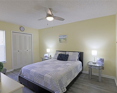 15178 Parkside Drive - Photo Thumbnail 19