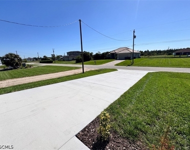 3032 Nw 41st Avenue - Photo Thumbnail 2