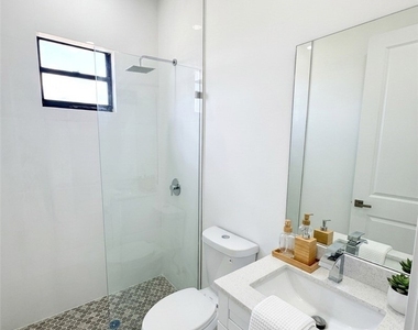 3032 Nw 41st Avenue - Photo Thumbnail 18