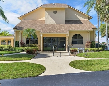 8474 Charter Club Circle - Photo Thumbnail 29