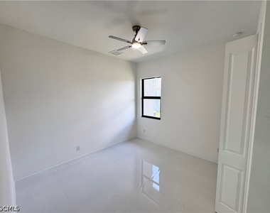 4206 Nw 32nd Lane - Photo Thumbnail 16