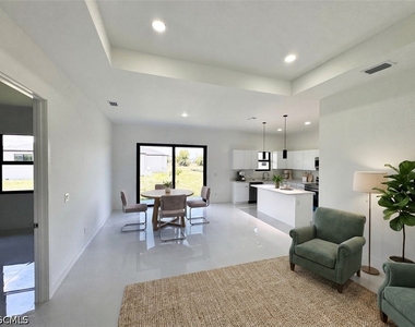 4206 Nw 32nd Lane - Photo Thumbnail 3