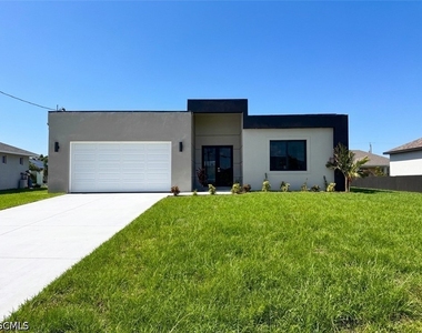 4206 Nw 32nd Lane - Photo Thumbnail 1